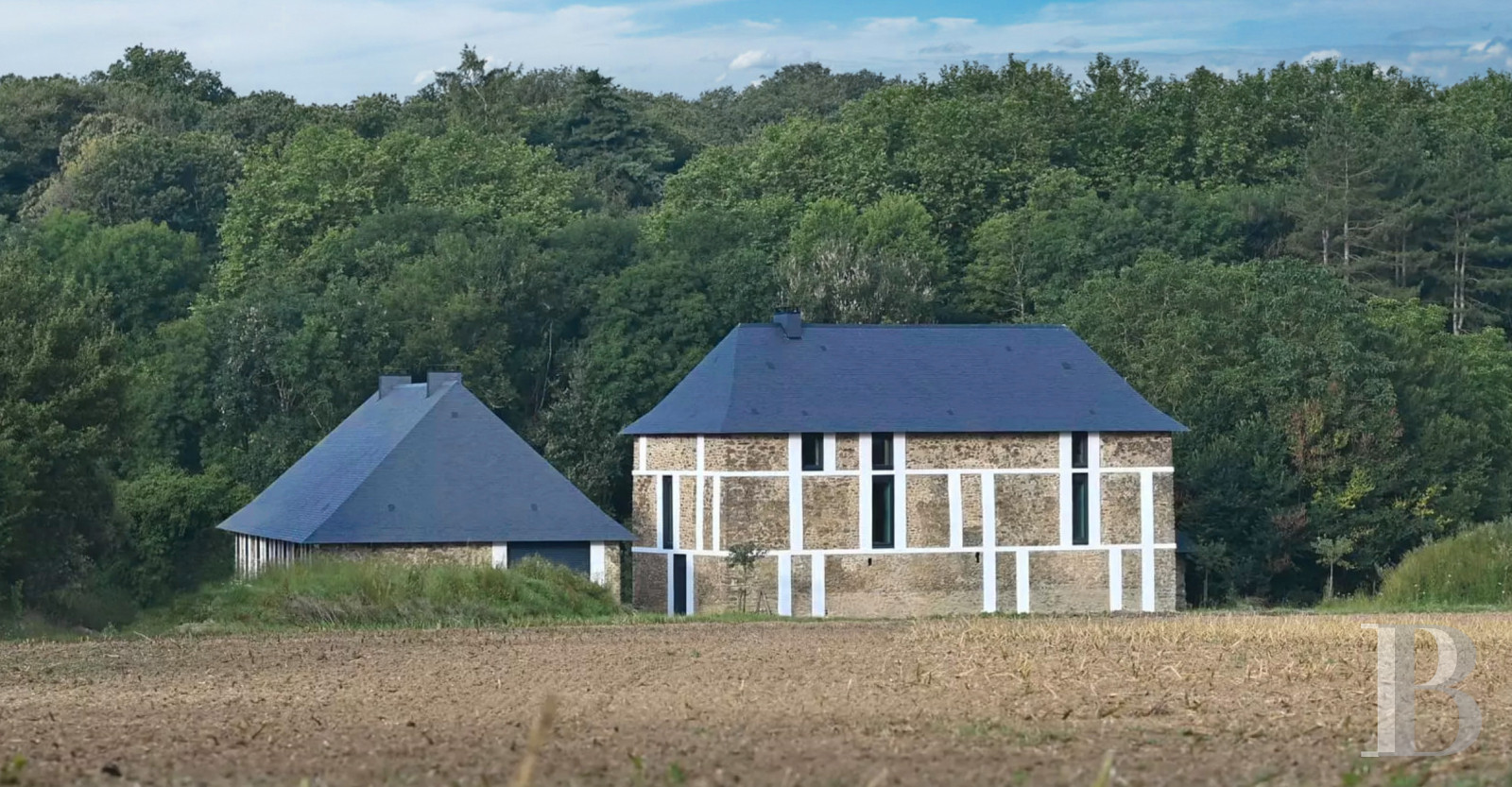 En Mayenne, au sud de Laval, un ancien établissement de blanchissage dans un domaine de 180 hectares - photo  n°4